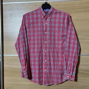 Crown & Ivy Men' Size M Casual Button Up Long Sleeve Red and blue Plaid Shirt